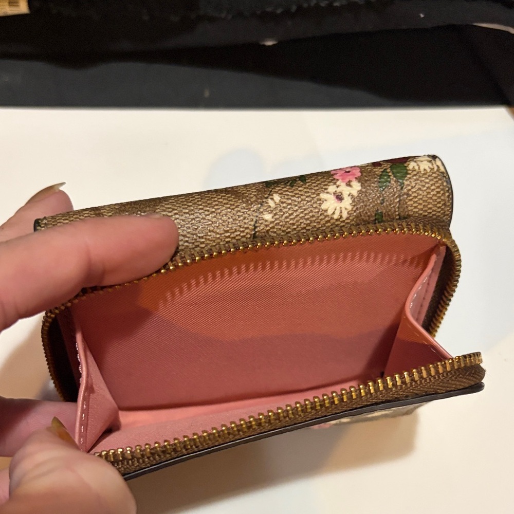 Coach Brown Floral Wallet - Picture 5 of 6